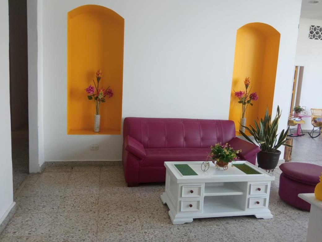 Casa De Luna La Dorada Εξωτερικό φωτογραφία